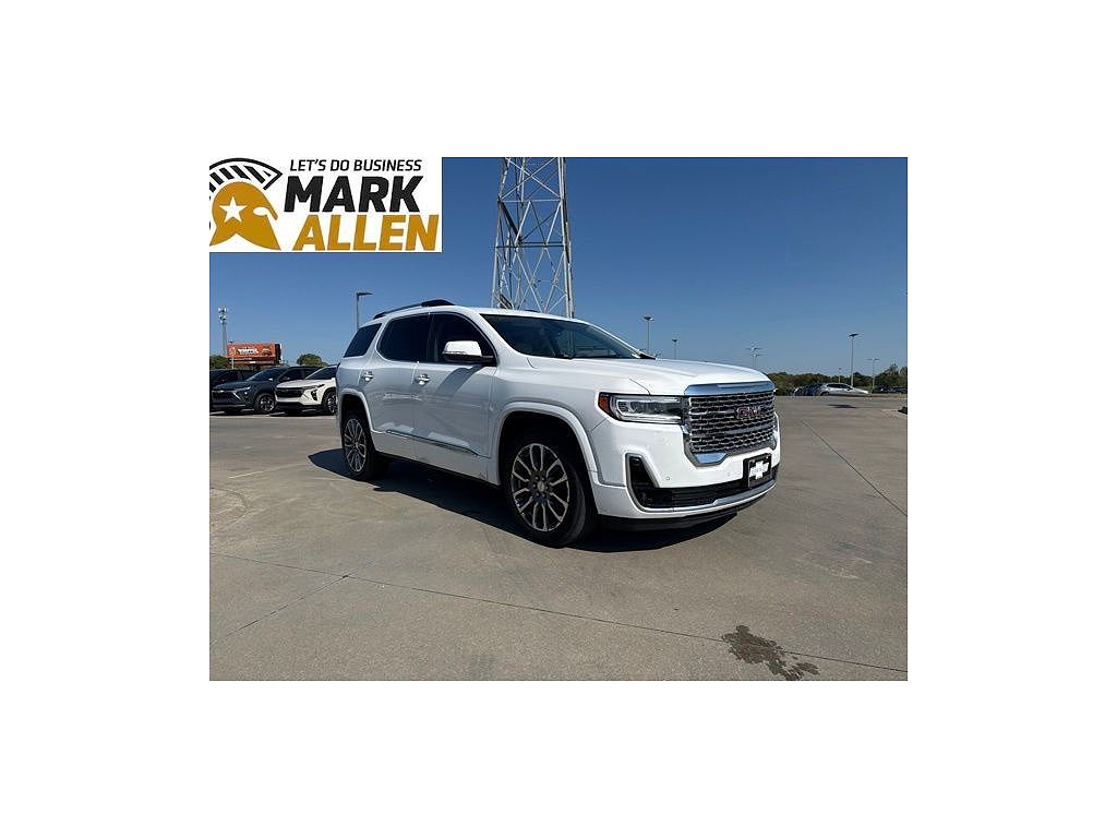 2023 GMC Acadia Denali