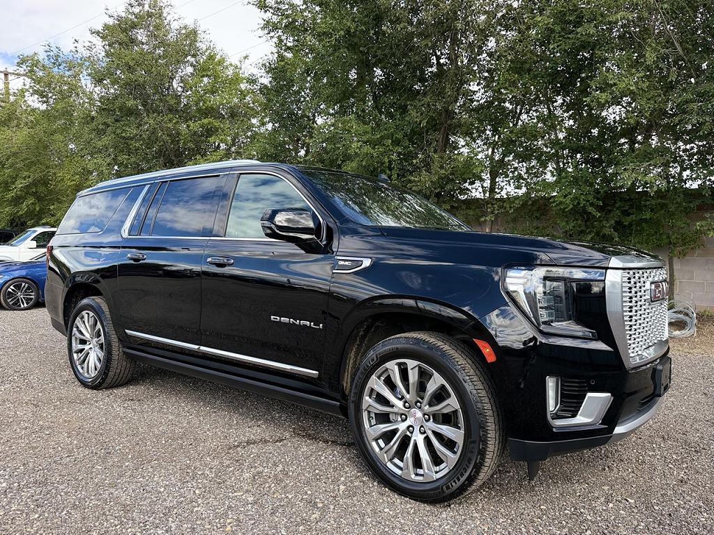 2022 GMC Yukon XL Denali