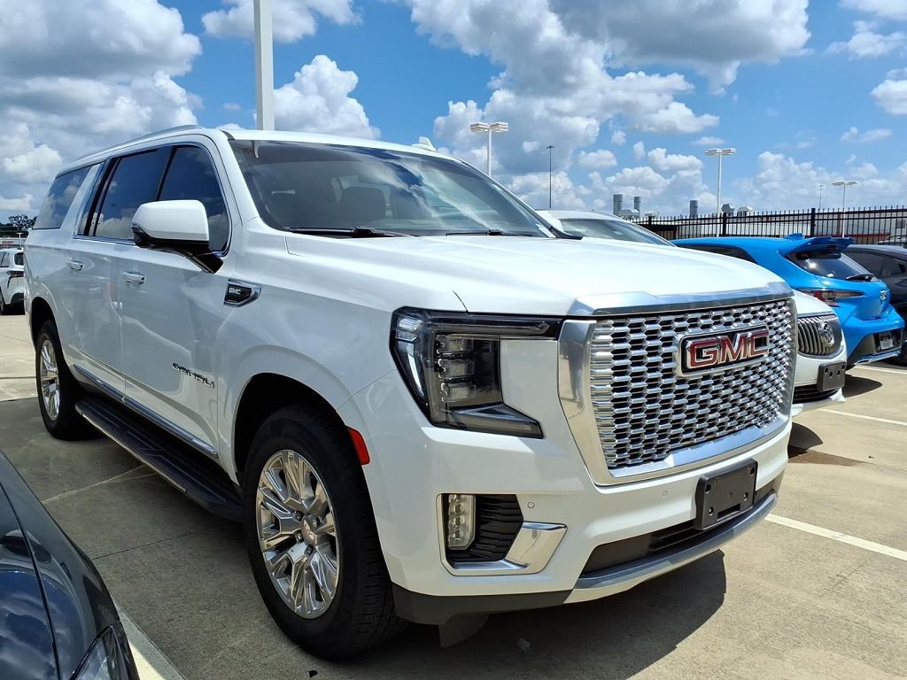 2022 GMC Yukon XL Denali