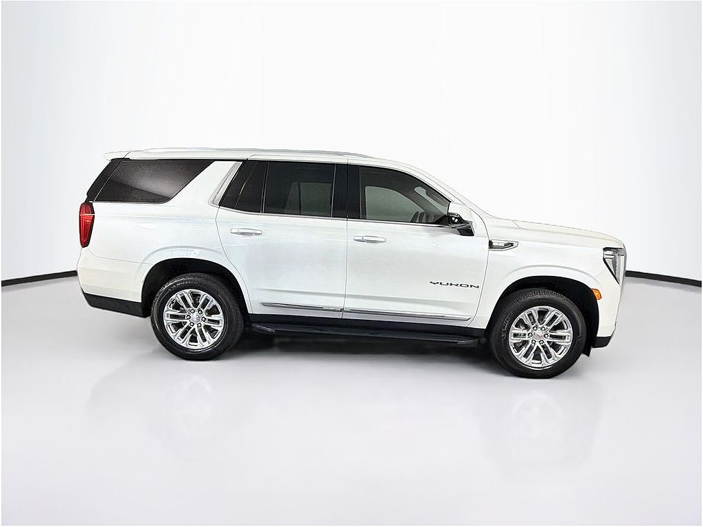 2022 GMC Yukon SLT