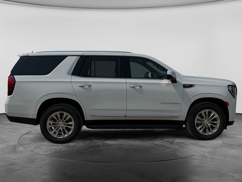 2024 GMC Yukon SLT