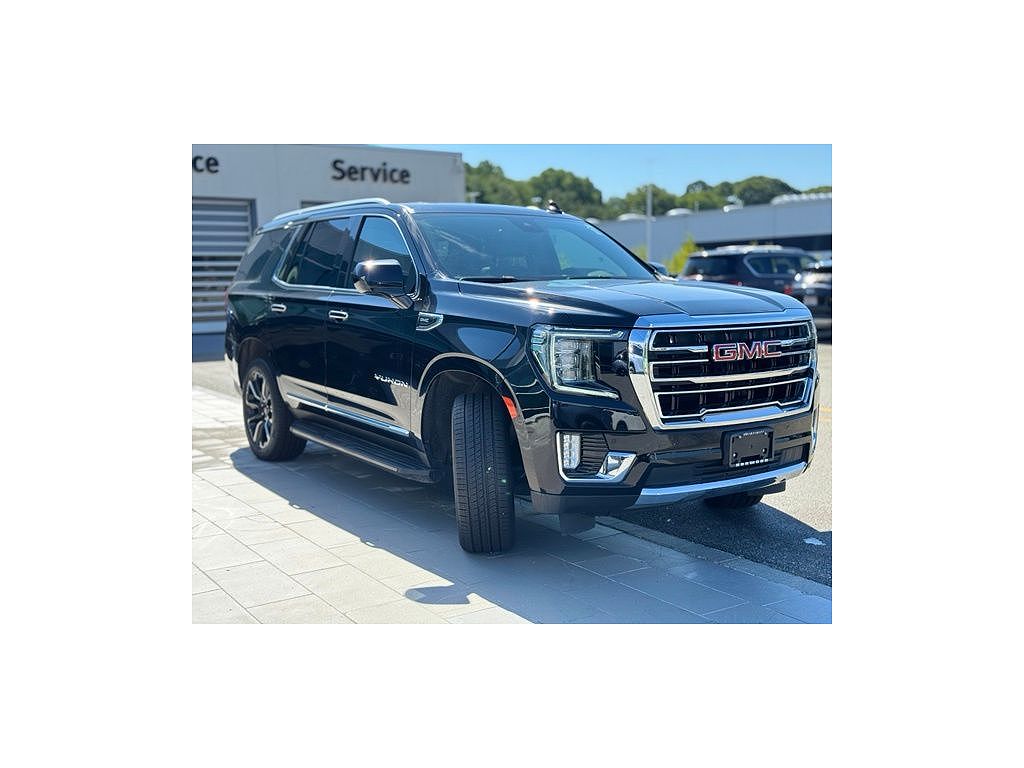 2023 GMC Yukon SLT