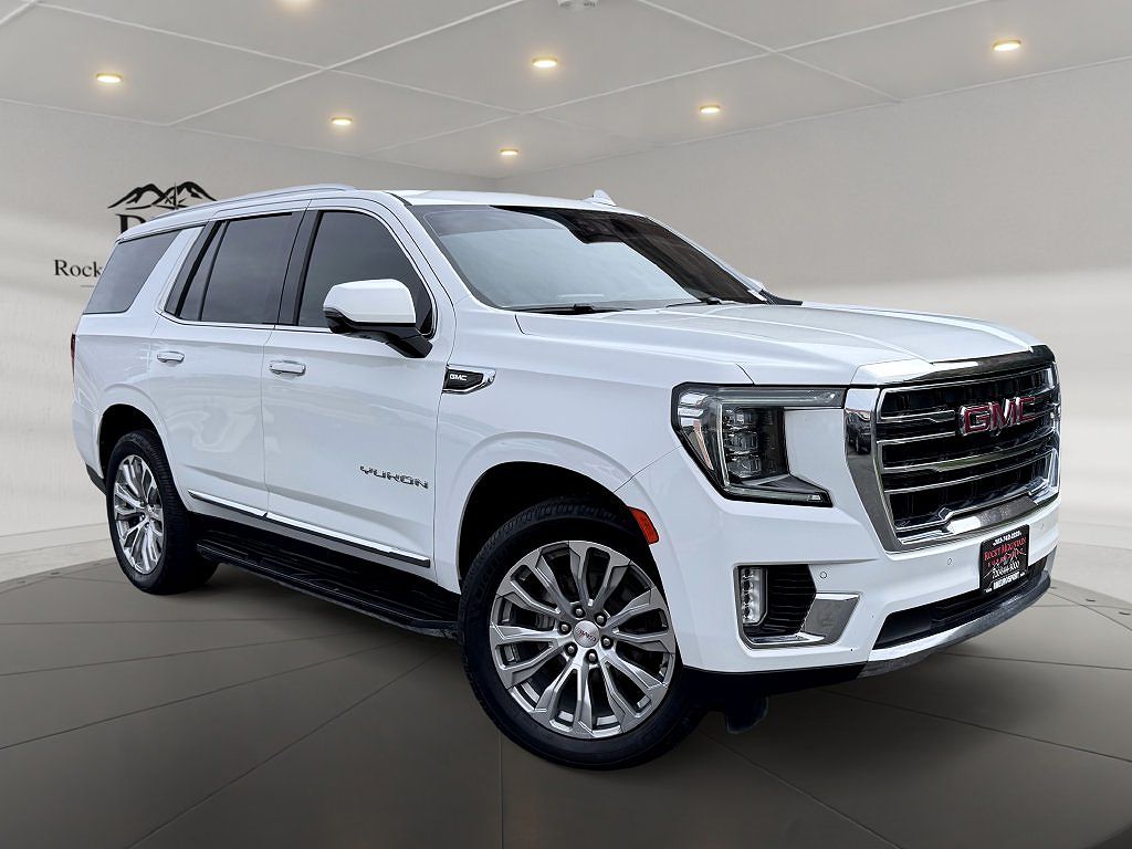 2022 GMC Yukon SLT