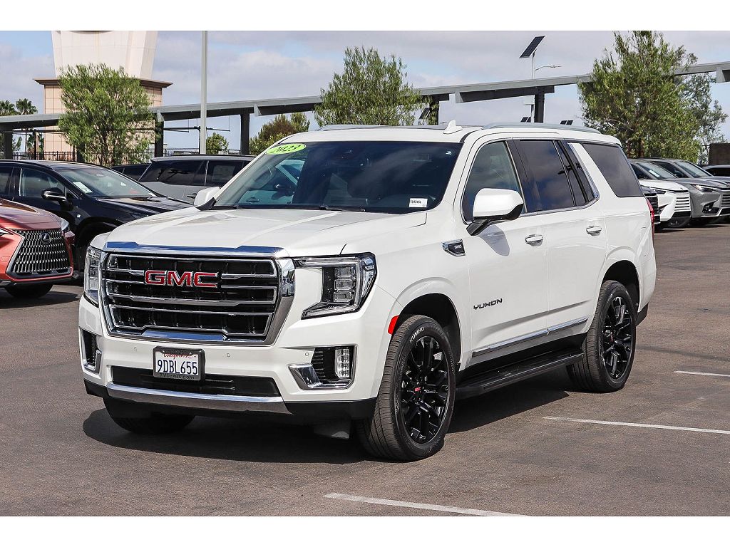 2023 GMC Yukon SLT
