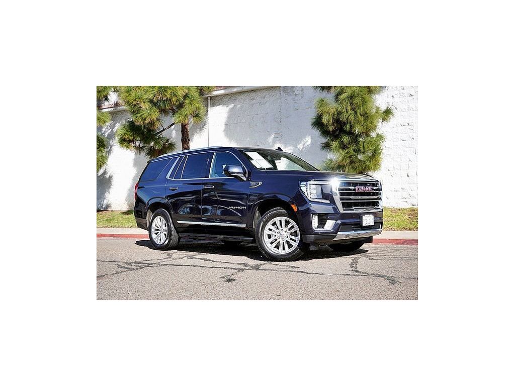 2023 GMC Yukon SLT