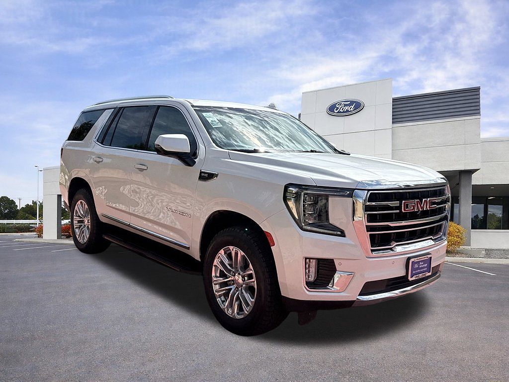 2023 GMC Yukon SLT