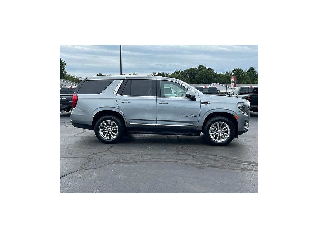 2024 GMC Yukon SLT