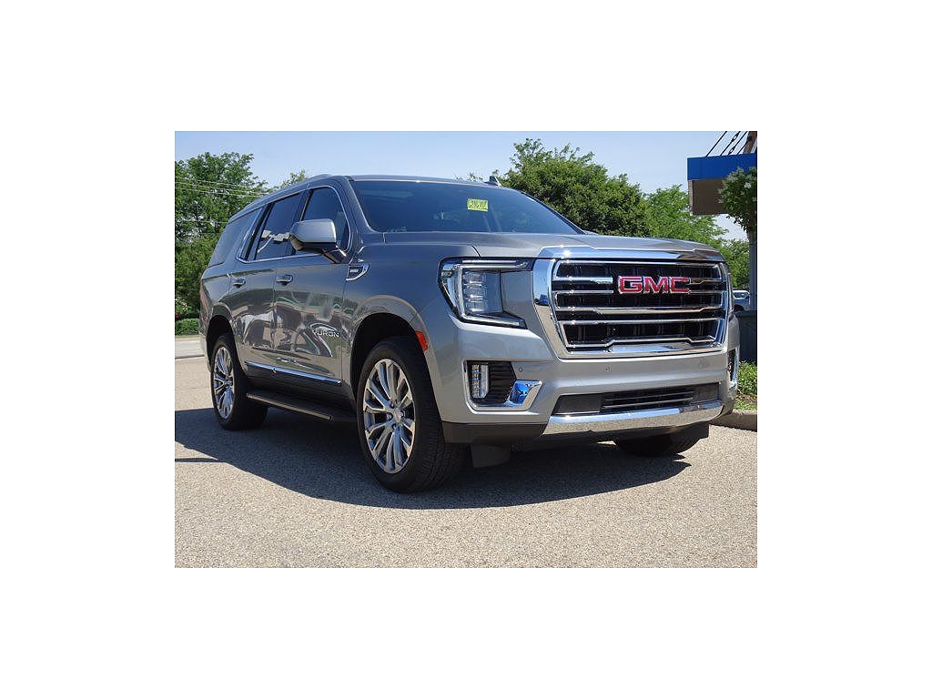 2023 GMC Yukon SLT