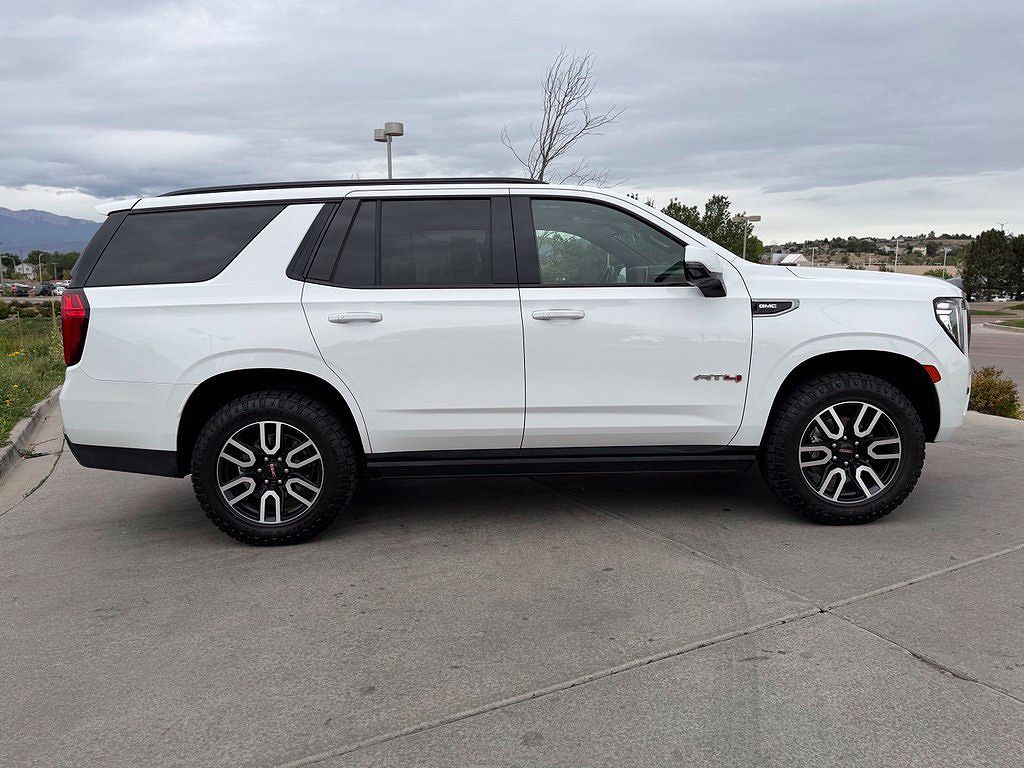 2021 GMC Yukon AT4