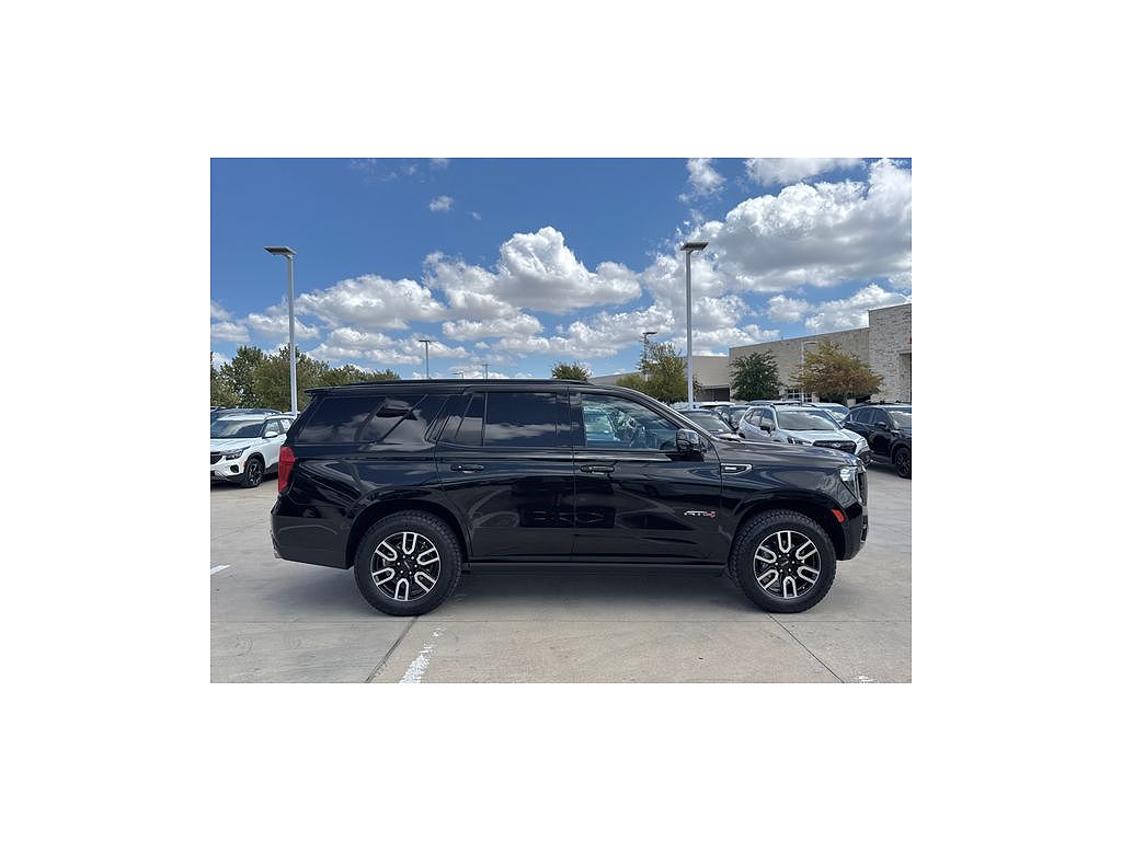2023 GMC Yukon AT4