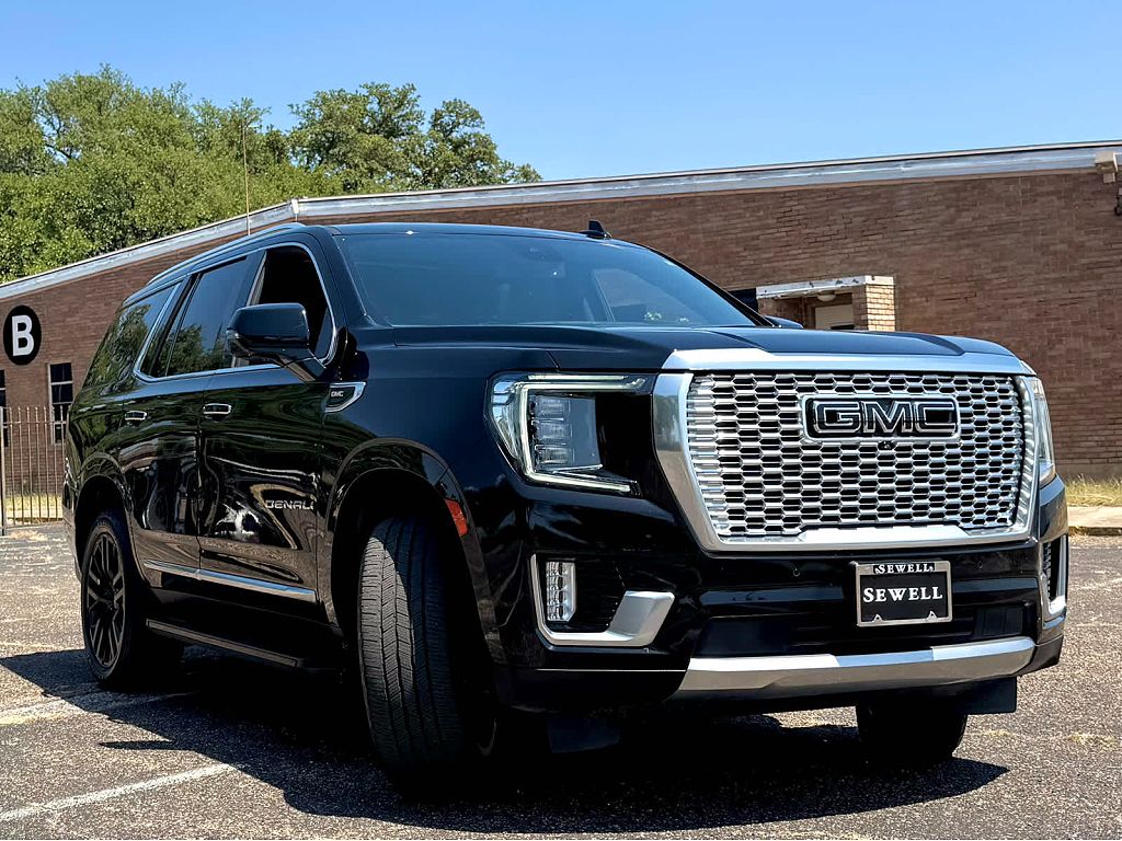 2023 GMC Yukon Denali