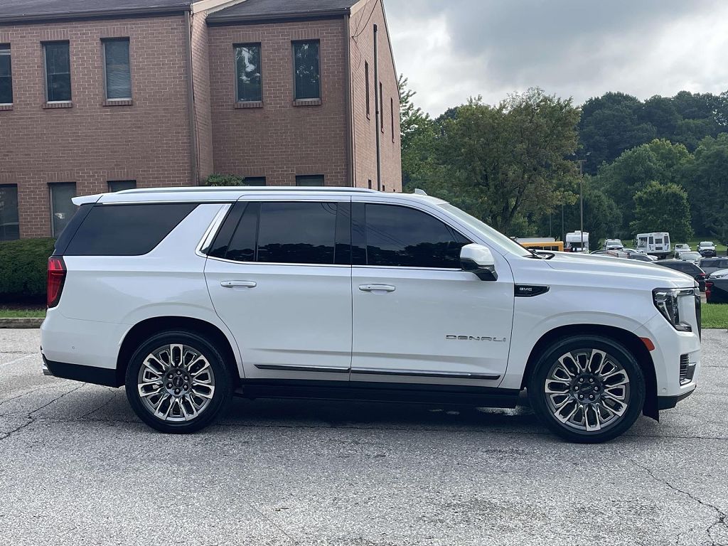 2023 GMC Yukon Denali Ultimate