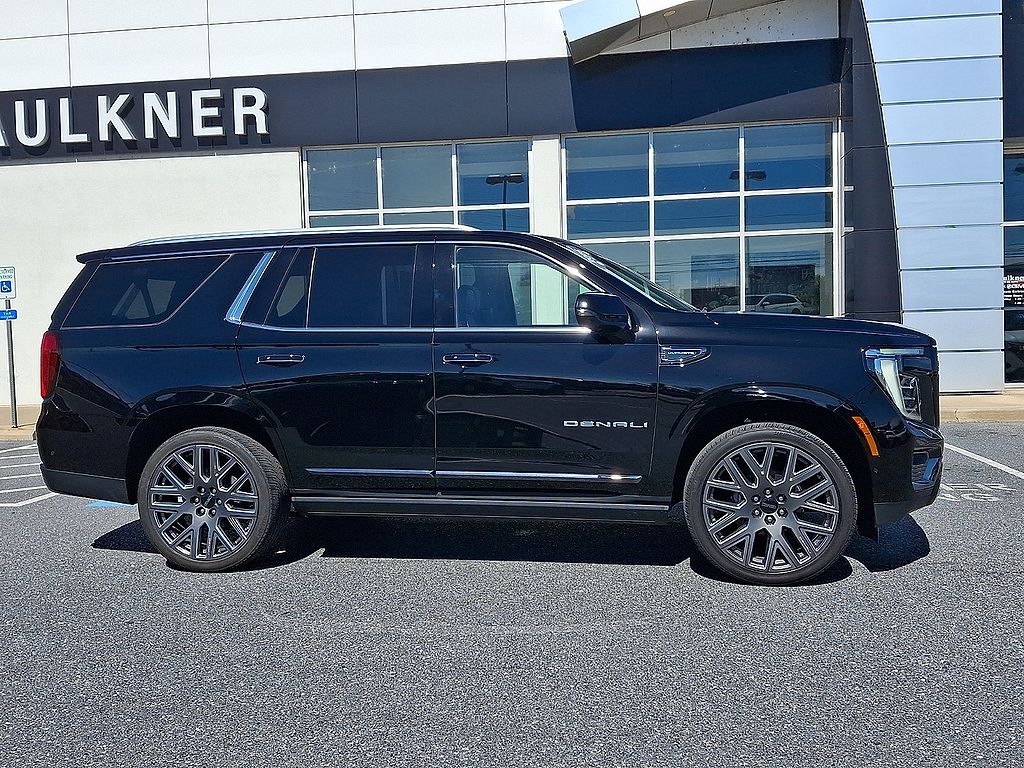 2025 GMC Yukon Denali Ultimate