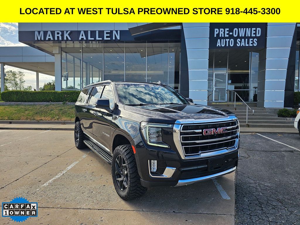 2022 GMC Yukon XL SLT