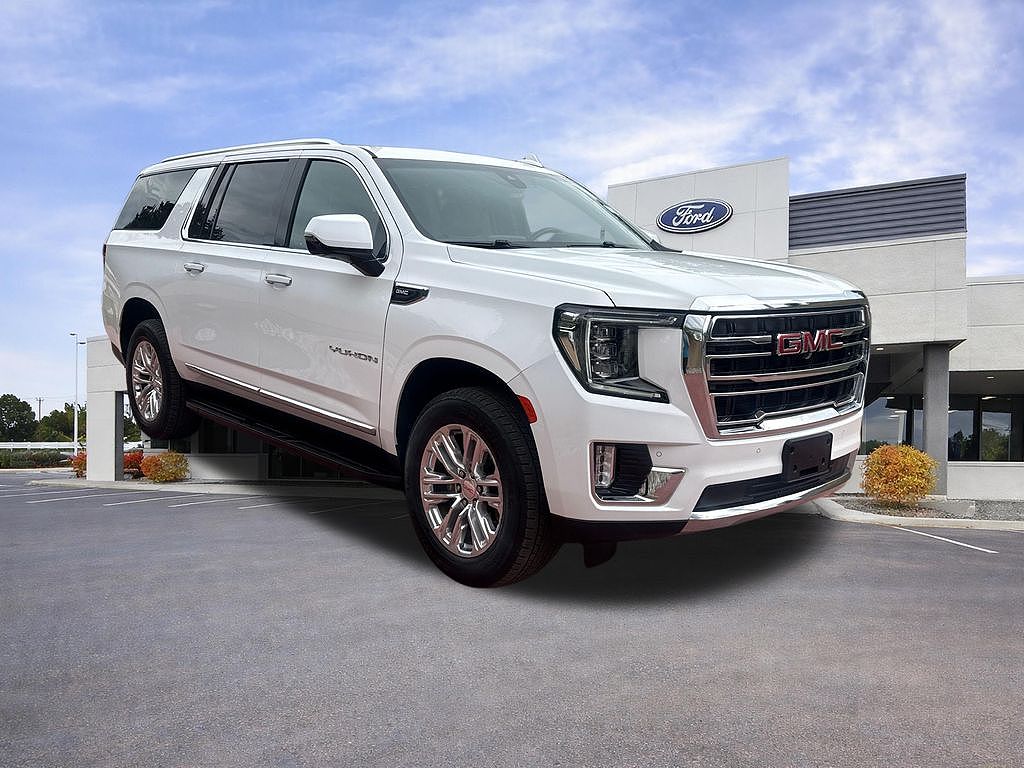 2022 GMC Yukon XL SLT