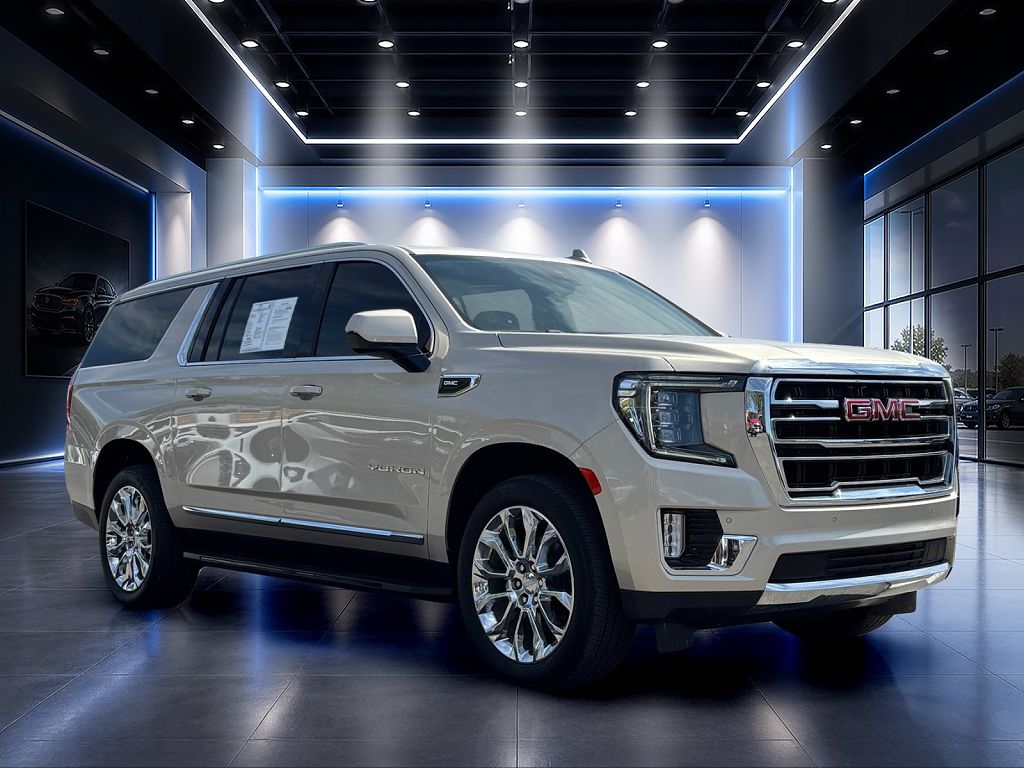 2023 GMC Yukon XL SLT