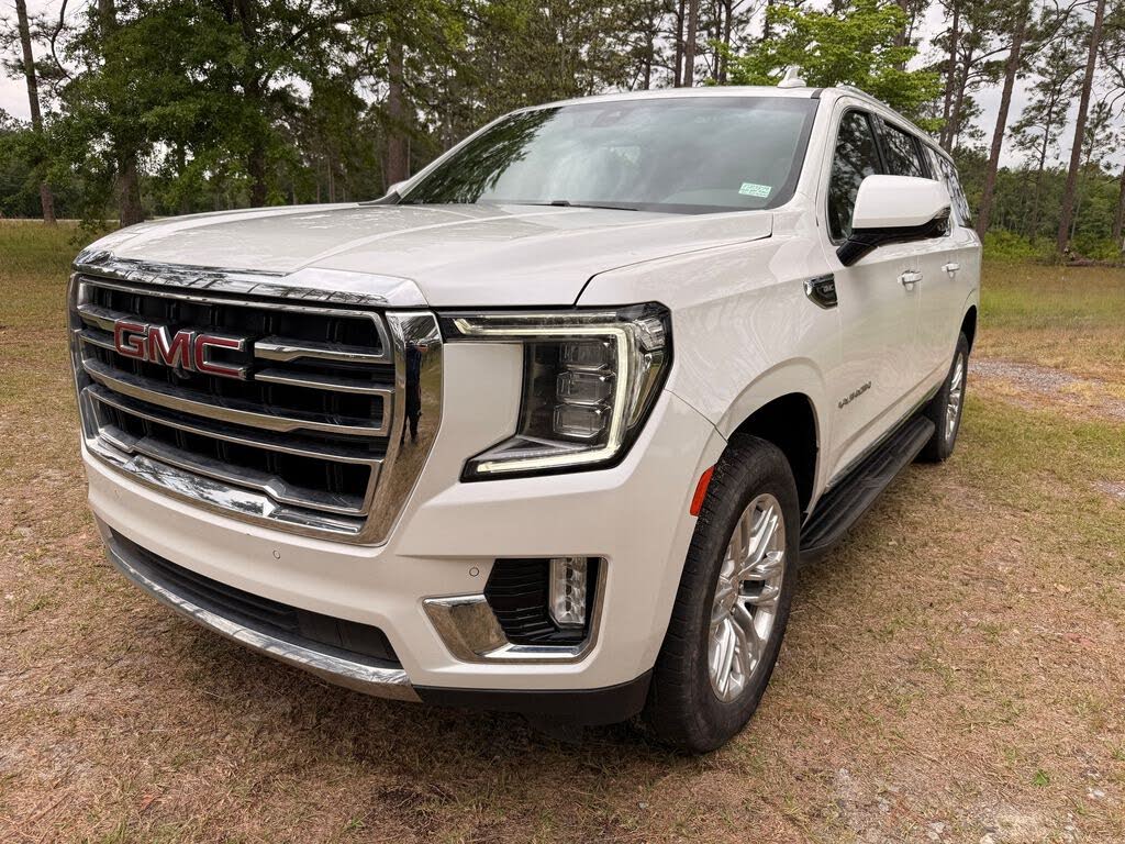 2022 GMC Yukon XL SLT