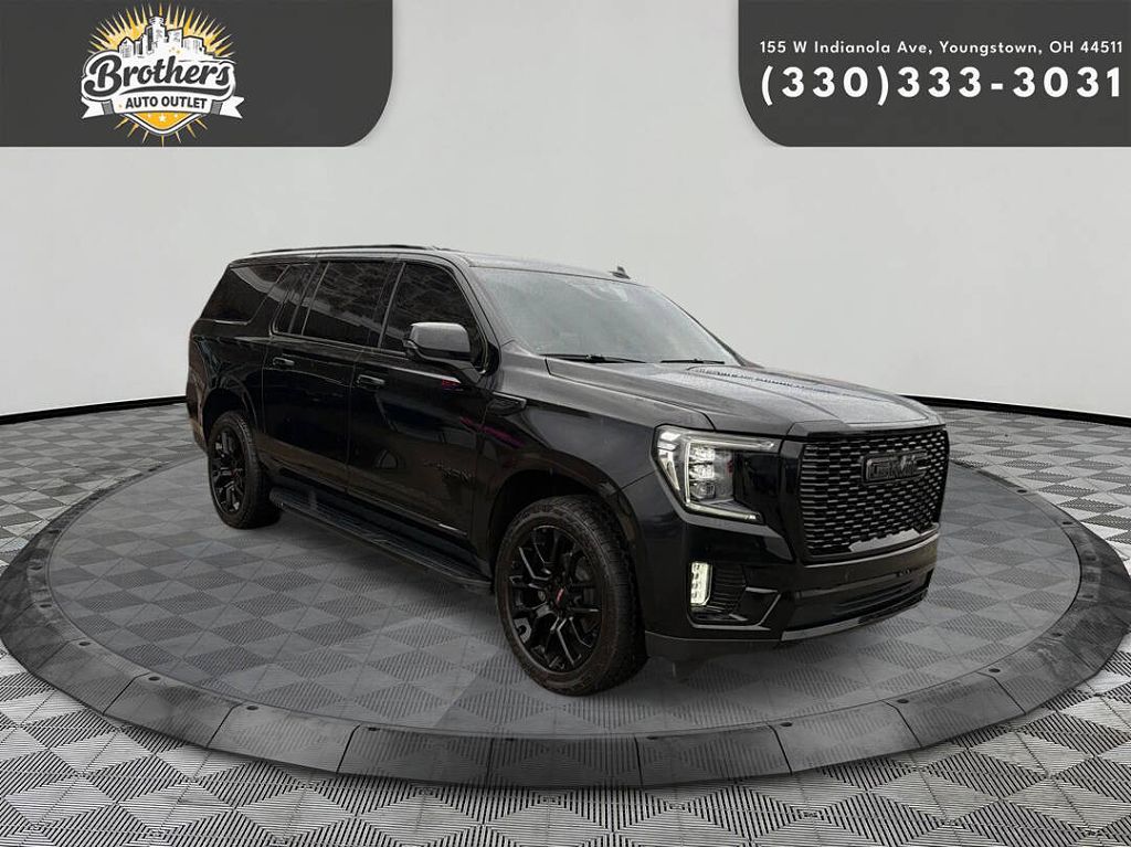 2023 GMC Yukon XL SLT