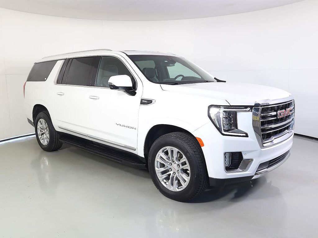 2022 GMC Yukon XL SLT
