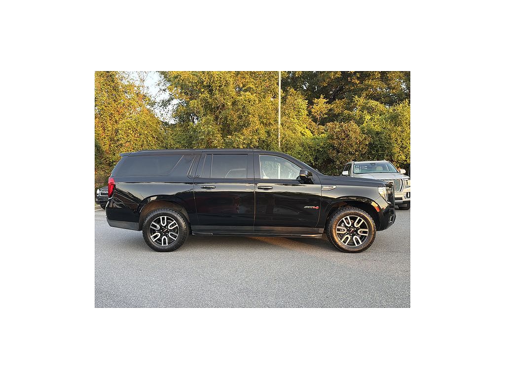 2024 GMC Yukon XL AT4