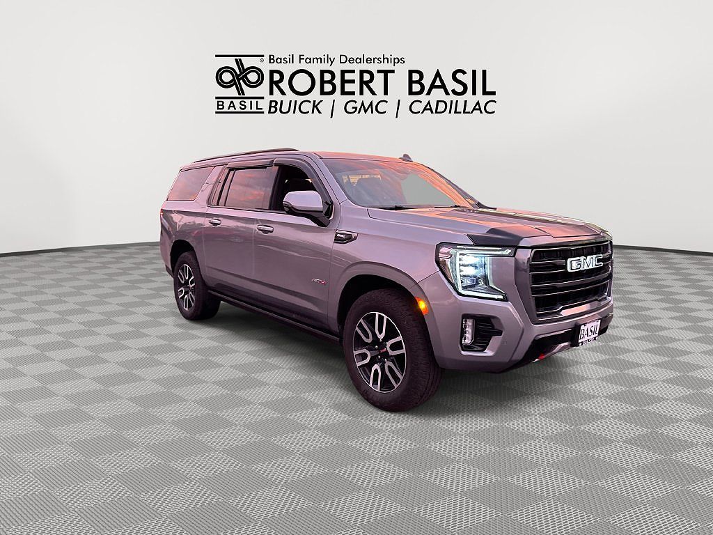 2023 GMC Yukon XL AT4