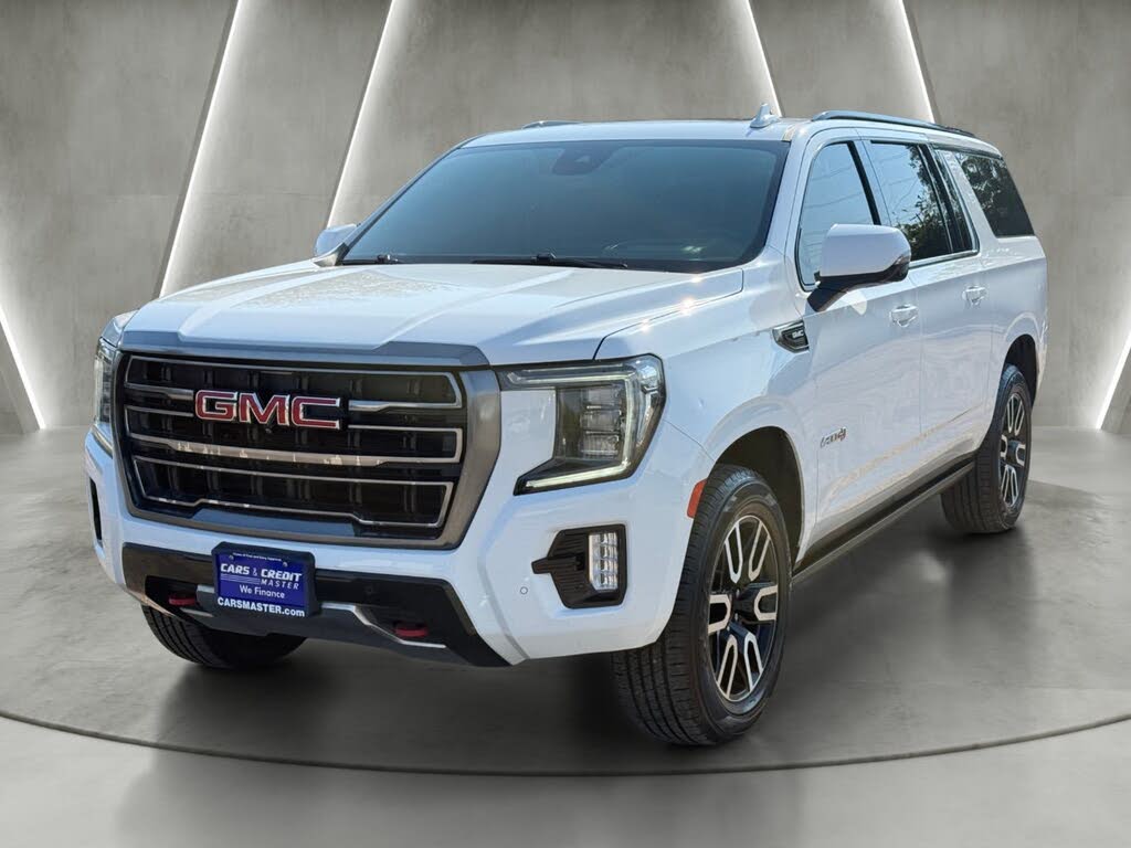 2023 GMC Yukon XL AT4