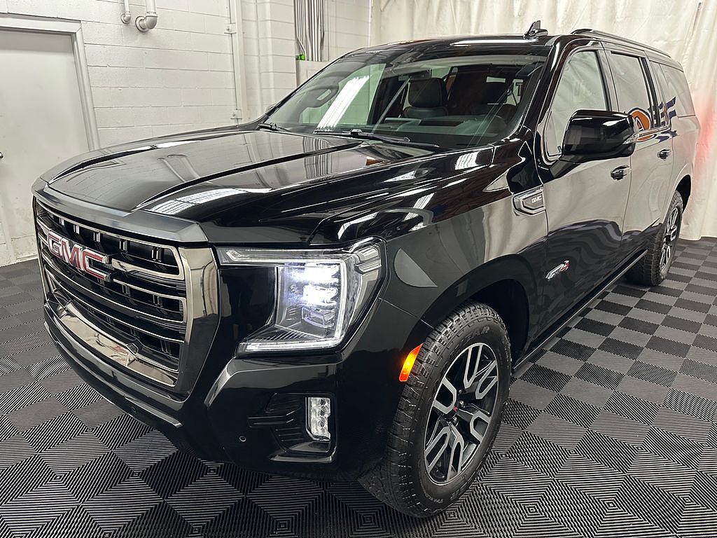 2023 GMC Yukon XL AT4
