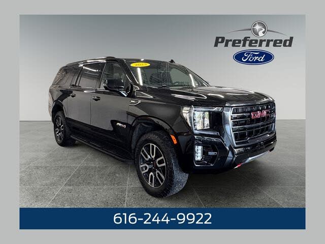 2023 GMC Yukon XL AT4