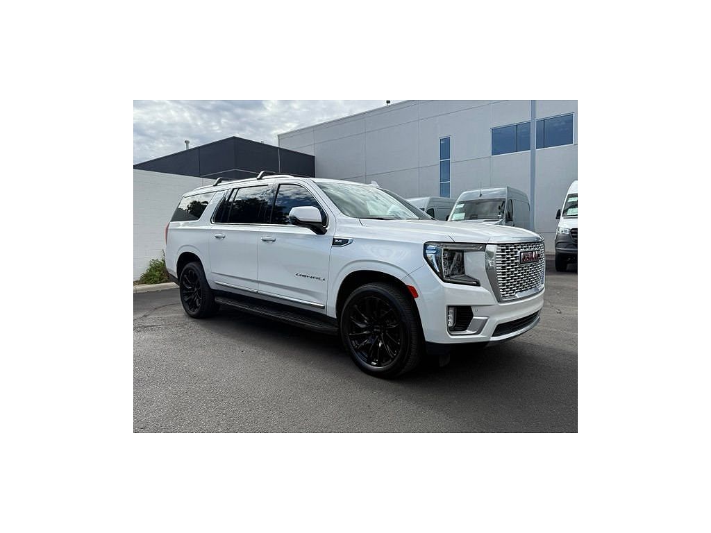 2023 GMC Yukon XL Denali
