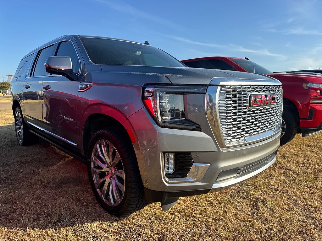 2023 GMC Yukon XL Denali