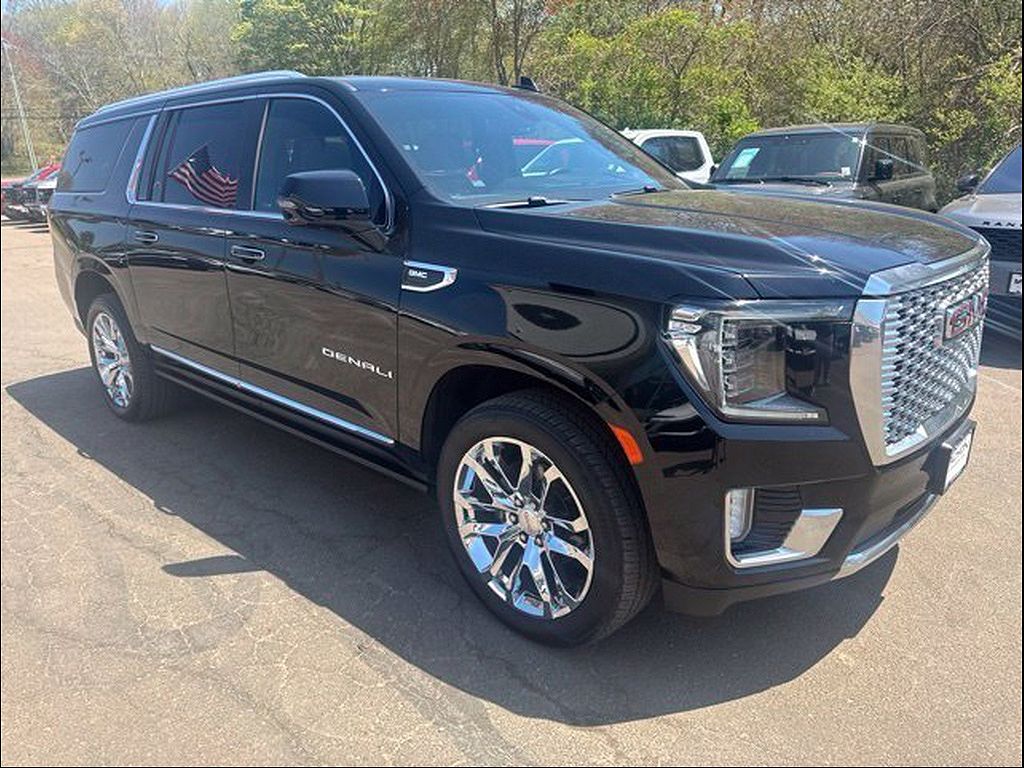 2022 GMC Yukon XL Denali