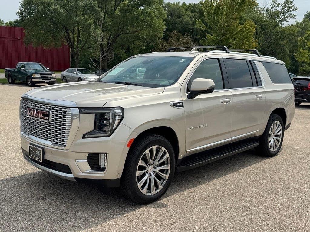 2023 GMC Yukon XL Denali