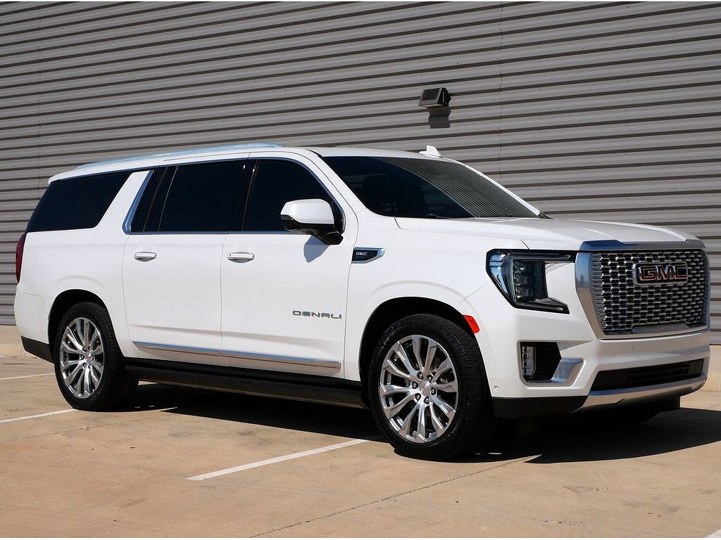 2023 GMC Yukon XL Denali