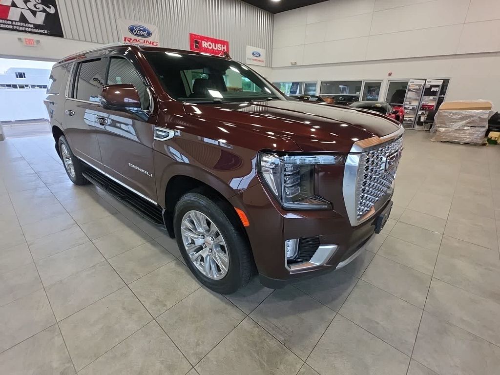 2023 GMC Yukon XL Denali