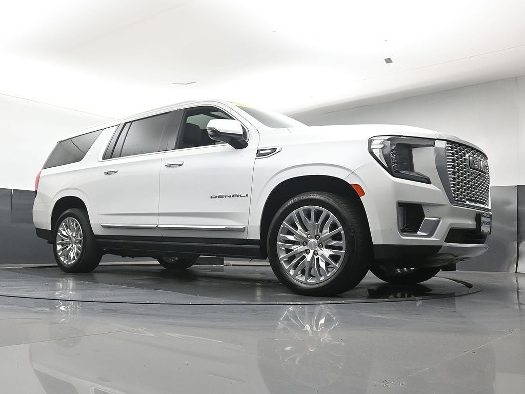 2023 GMC Yukon XL Denali