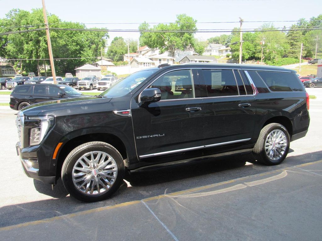2025 GMC Yukon XL Denali