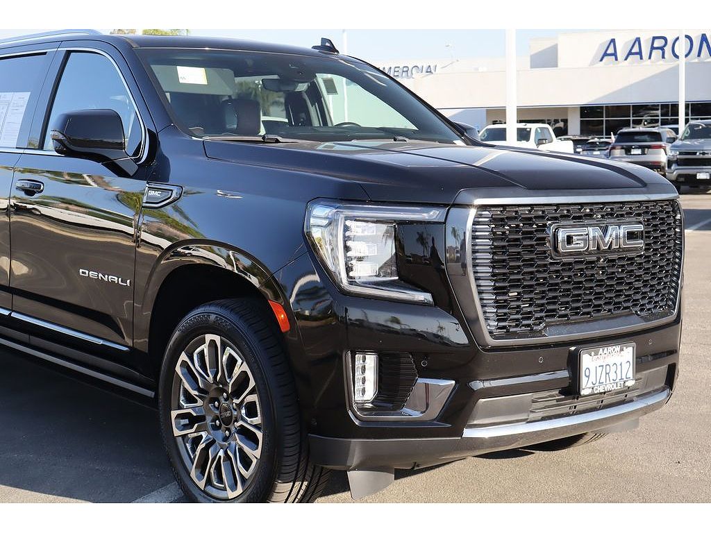 2024 GMC Yukon XL Denali Ultimate