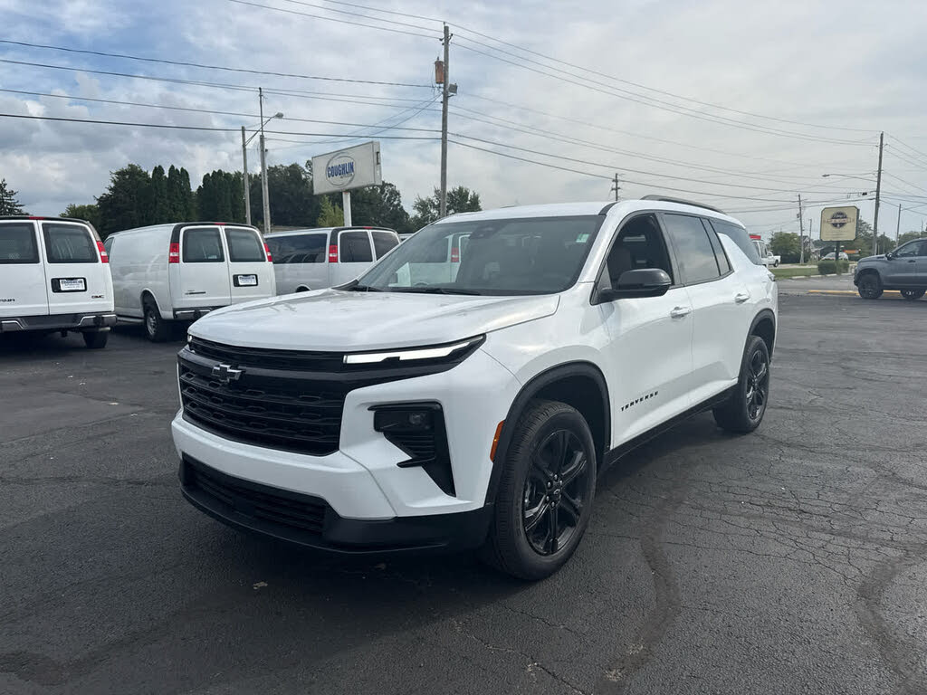 2027 Chevrolet Traverse LT