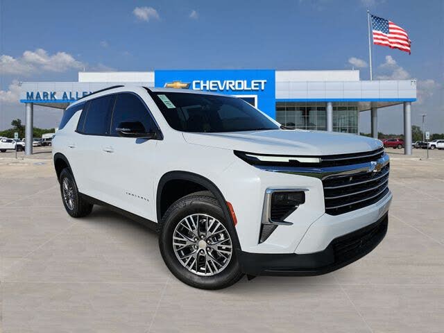 2027 Chevrolet Traverse LT