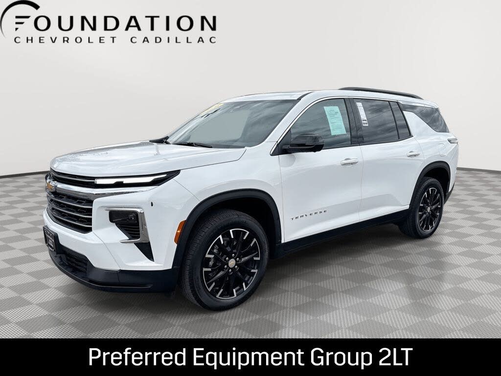 2026 Chevrolet Traverse LT