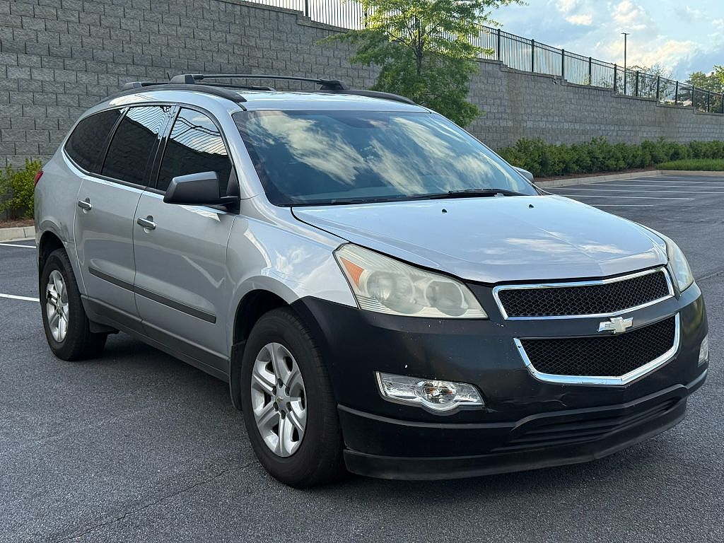 2011 Chevrolet Traverse LS