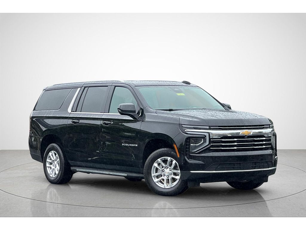 2025 Chevrolet Suburban LT