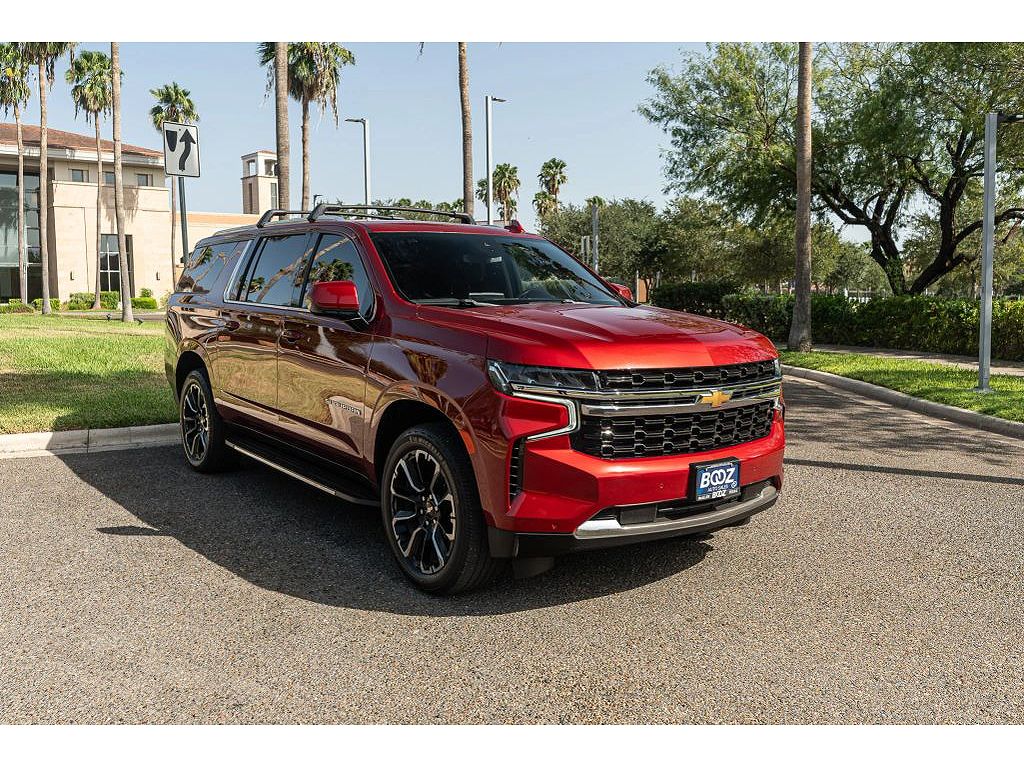 2023 Chevrolet Suburban LS