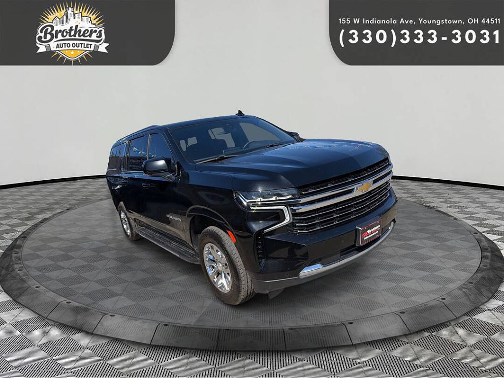 2022 Chevrolet Suburban LT