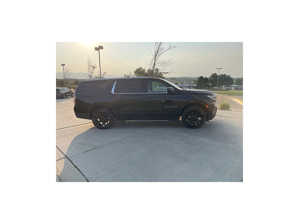 2021 Chevrolet Suburban LT