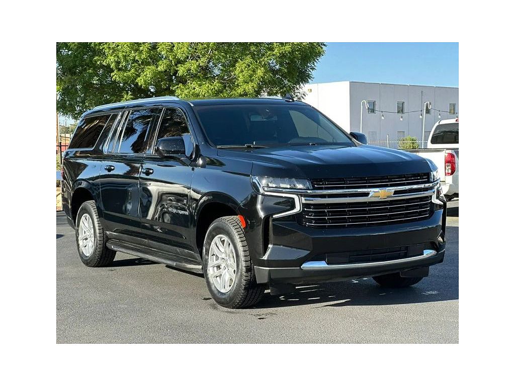 2021 Chevrolet Suburban LT