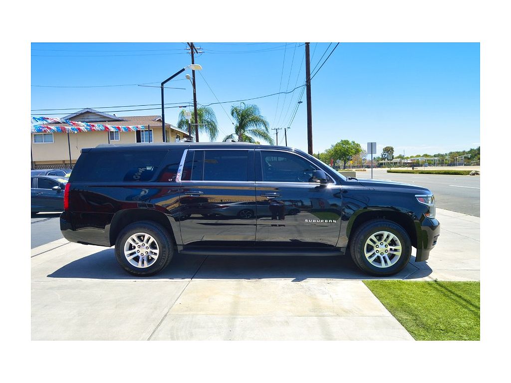 2020 Chevrolet Suburban LT