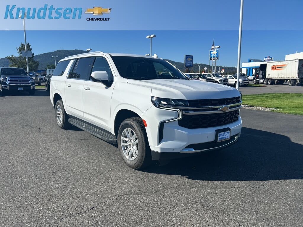2022 Chevrolet Suburban LS