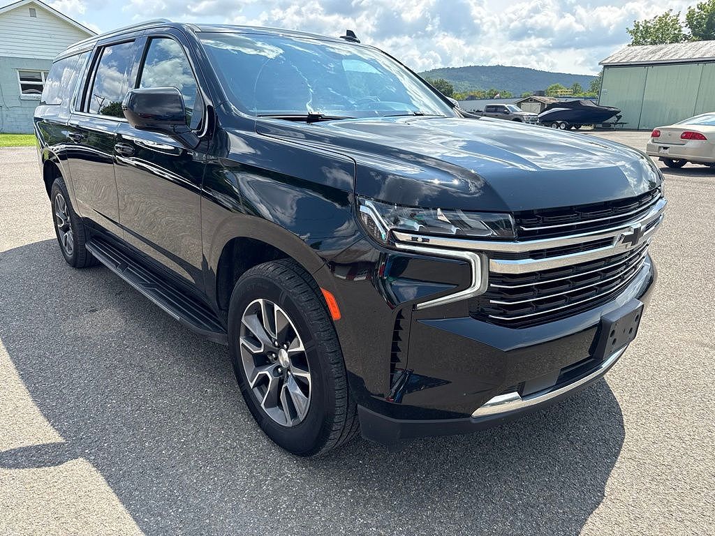 2021 Chevrolet Suburban LT