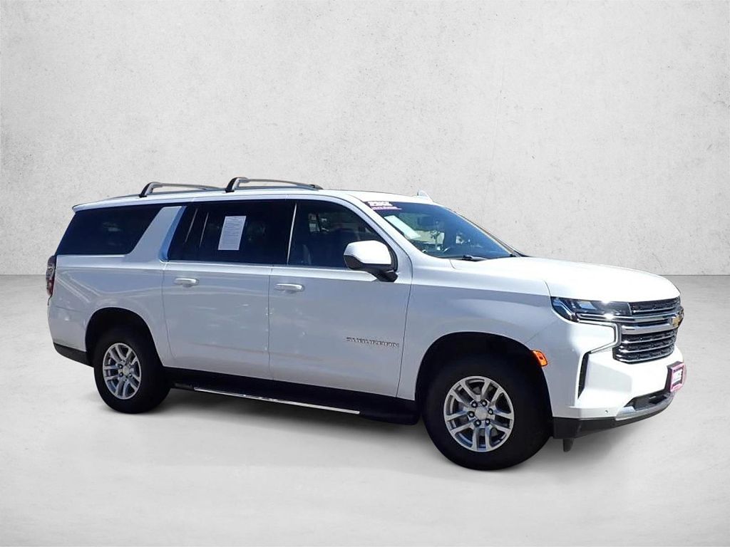 2022 Chevrolet Suburban LT